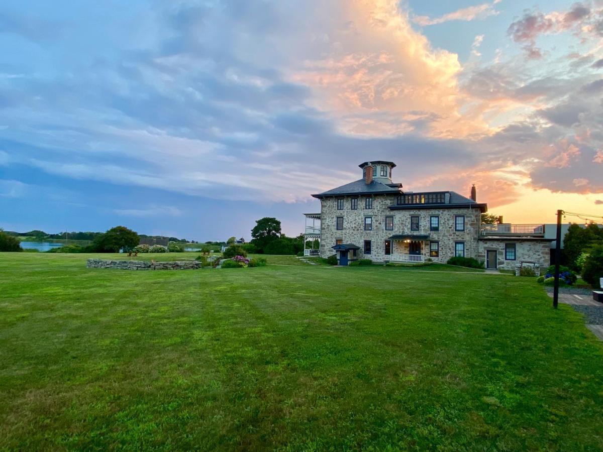 Stone House Inn リトルコンプトン エクステリア 写真